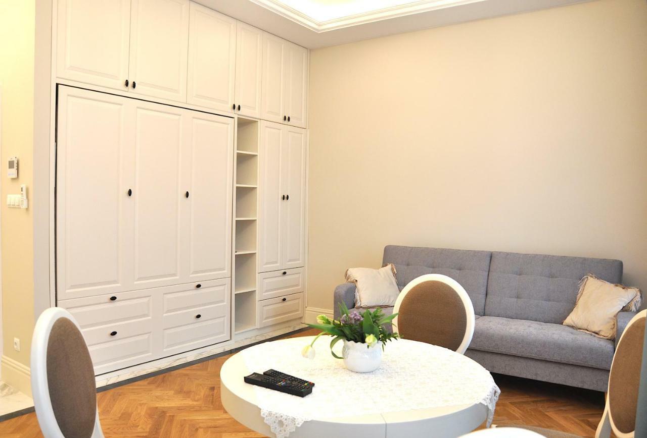 Tresor Barska Apartments Krasków Exterior foto